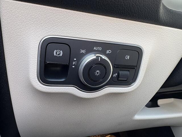 Mercedes-Benz GLB-Klasse 200 Business Solution AMG 7p.