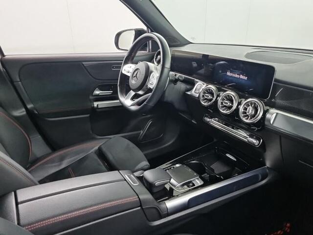 Mercedes-Benz GLB-Klasse 200 Business Solution AMG 7p. | Panoramadak | Apple Carplay | Cruise Control