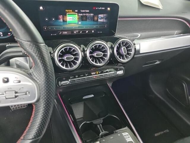 Mercedes-Benz GLB-Klasse 200 Business Solution AMG 7p. | Panoramadak | Apple Carplay | Cruise Control