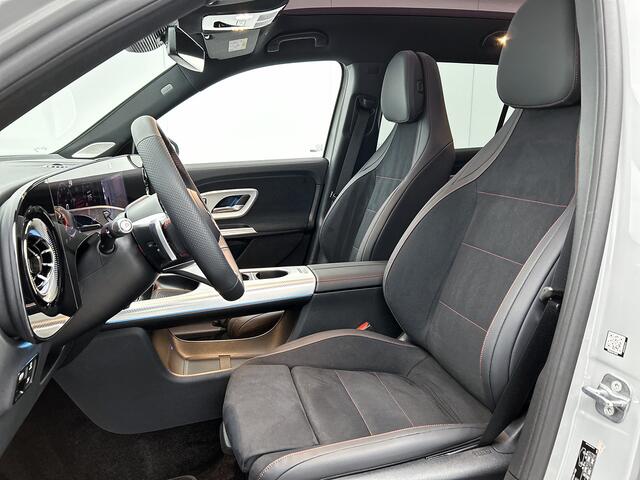 Mercedes-Benz GLB-Klasse 250+ Business Solution AMG 7p. 85.5 kWh | Premium Plus | Winterpakket | Nightpakket | Trekhaak | Verstelbare demping | Smartphone integratie | Vast panoramadak |