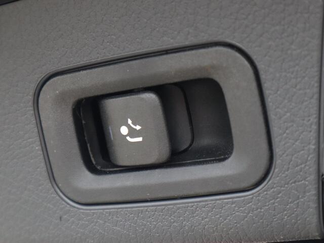 Mercedes-Benz GLB-Klasse 200 AMG Line