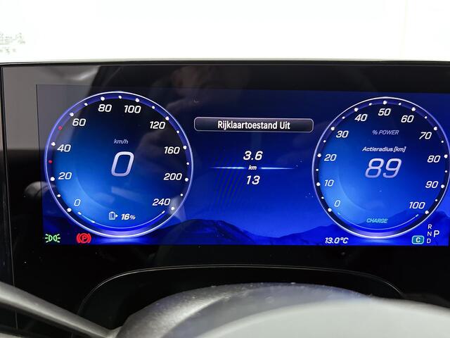 Mercedes-Benz GLB-Klasse 250+ Business Solution AMG 85.5 kWh | Premium Plus pakket | Nightpakket | Smartphone integratie | Vast panoramadak | Burmester® 3D surround sound | GUARD 360° | Sfeerverlichting |