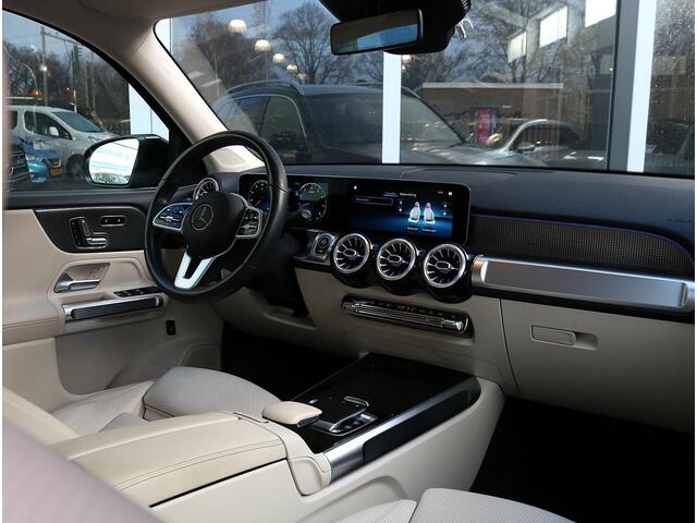Mercedes-Benz GLB-Klasse 250 4M Panoramadak | Distronic | Trekhaak
