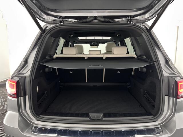 Mercedes-Benz GLB-Klasse 180 Business Solution (INCL-BTW) *PANO | ADAPTIVE-CRUISE | LEATHER | FULL-LED | BLINDSPOT | MEMORY-PACK | AMBIENTLIGHT | HEATED-SPORTSEATS | WIDESCREEN-DIGICOCKPIT | DAB+ | NAVI-FULLMAP | CAMERA | PRIVACYGLASS |