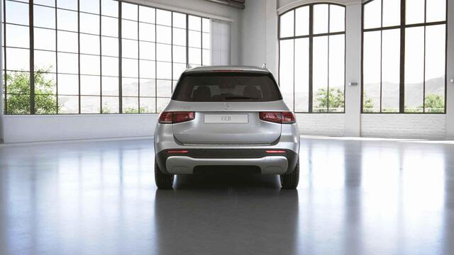 Mercedes-Benz GLB-Klasse 200 Advantage | Widescreen | Style pakket | Achteruitrijcamera | Getint glas |