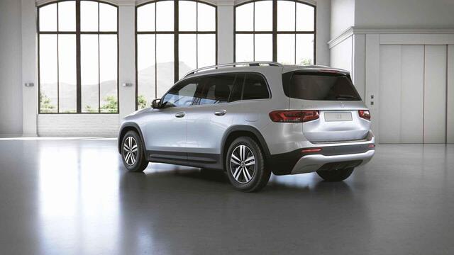 Mercedes-Benz GLB-Klasse 200 Advantage | Widescreen | Style pakket | Achteruitrijcamera | Getint glas |