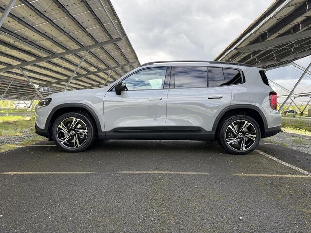 Mercedes-Benz GLB-Klasse 250+ Business Solution Luxury 7p. 85.5 kWh | Night | Trekhaak | Derde zitrij | Premium pakket | Parkeercamera | Sfeerverlichting |