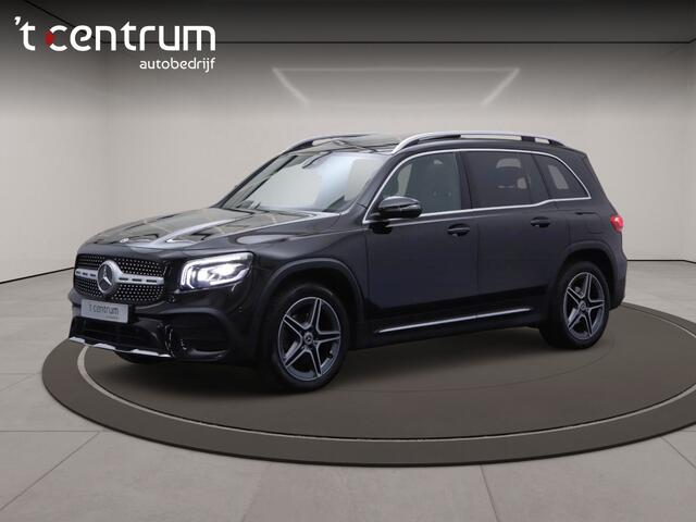 Mercedes-Benz GLB-Klasse 200 Automaat AMG Line, Panoramadak, Trekhaak, Stoelverwarming