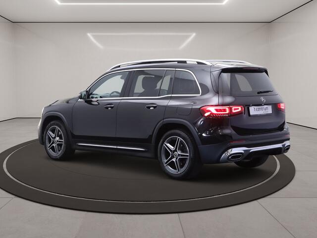 Mercedes-Benz GLB-Klasse 200 Automaat AMG Line, Panoramadak, Trekhaak, Stoelverwarming