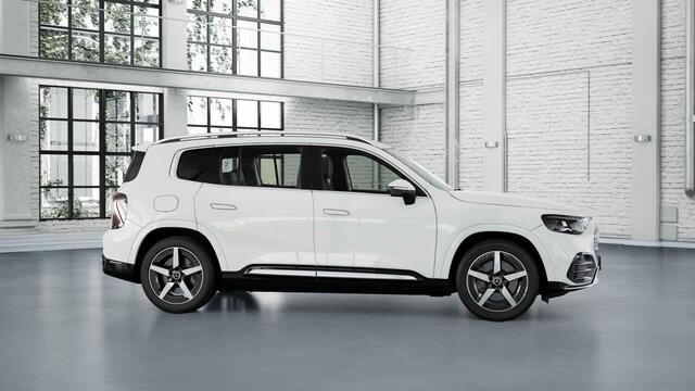 Mercedes-Benz GLB-Klasse 250+ Business Solution AMG 85.5 kWh | Panoramadak | Stoelverwarming | LED koplampen | Spiegelpakket | Achteruitrijcamera |