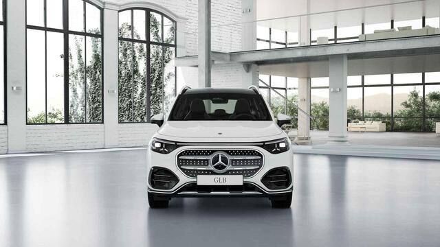 Mercedes-Benz GLB-Klasse 250+ Business Solution AMG 85.5 kWh | Panoramadak | Stoelverwarming | LED koplampen | Spiegelpakket | Achteruitrijcamera |
