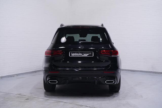 Mercedes-Benz GLB-Klasse GLB 220 d 4MATIC DCT AMG-Line navigatie ledverlichting 19"-lmv lederen-bekleding 360 camera apple-carplay touchpad DAB-ontvangst ACC wegklapbare-trekhaak digi-cockpit sportstoelen electrisch verstelbaar links met memo stoelverwarming-voor