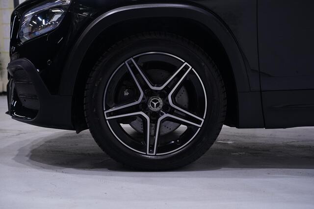 Mercedes-Benz GLB-Klasse GLB 220 d 4MATIC DCT AMG-Line navigatie ledverlichting 19"-lmv lederen-bekleding 360 camera apple-carplay touchpad DAB-ontvangst ACC wegklapbare-trekhaak digi-cockpit sportstoelen electrisch verstelbaar links met memo stoelverwarming-voor
