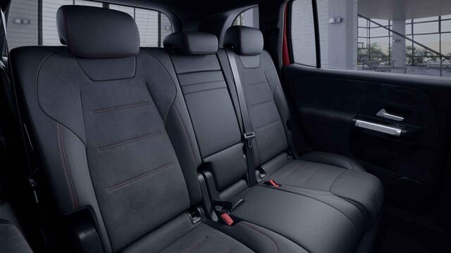 Mercedes-Benz GLB-Klasse 200 Business Solution AMG | Night | Panoramadak | Memory | Widescreen | Multibeam |