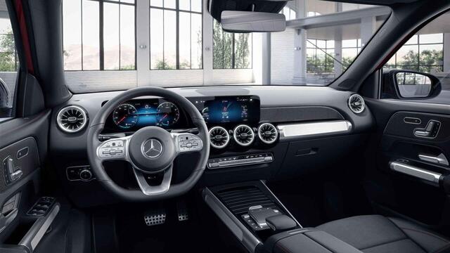 Mercedes-Benz GLB-Klasse 200 Business Solution AMG | Night | Panoramadak | Memory | Widescreen | Multibeam |