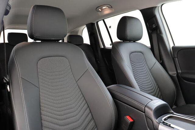 Mercedes-Benz GLB-Klasse 200 STAR EDITION LUXURY LINE LIMITED -ADAP.CRUISE|CAMERA|STOELVERWARMING|WINTERPACK