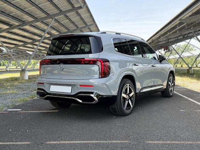 Mercedes-Benz GLB-Klasse 250+ Business Solution AMG 85.5 kWh | Panoramadak | Stoelverwarming | LED koplampen | Sfeerverlichting| Sportstoelen |