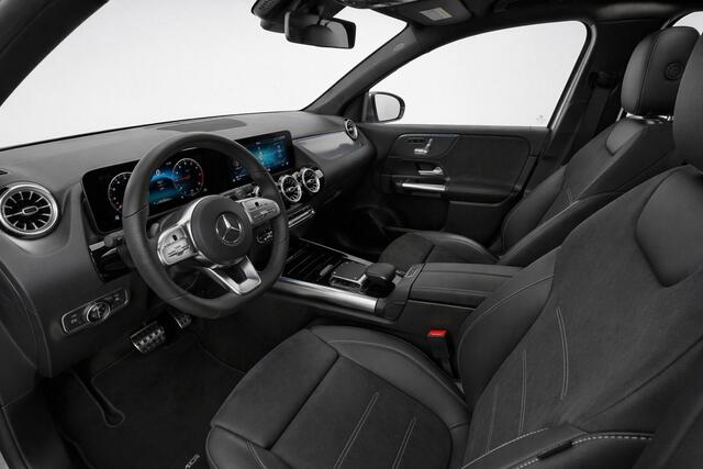 Mercedes-Benz GLB-Klasse 200 AMG line | Pano Trekhaak Memory Multibeam Night Sound