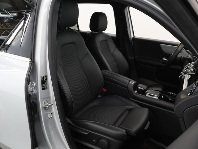 Mercedes-Benz GLB-Klasse 200 Advantage | Widescreen | Style pakket | Achteruitrijcamera | Getint glas |