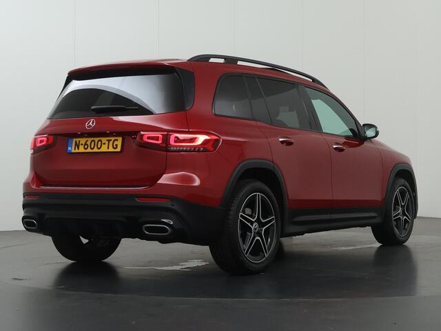 Mercedes-Benz GLB-Klasse 200 Business Solution AMG | Night | Panoramadak | Memory | Widescreen | Multibeam |