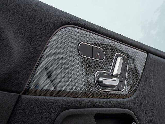Mercedes-Benz GLB-Klasse AMG 35 4MATIC PANO 360 CAMERA CARBON LEDER MEMORY STOELEN 20 INCH BOMVOL!!