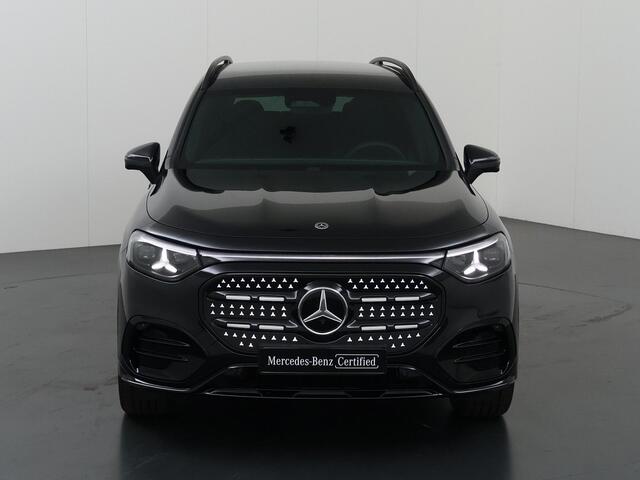 Mercedes-Benz GLB-Klasse 250+ Business Solution AMG 7p. 85.5 kWh | Premium Pakket | Trekhaak | 3e zitrij | Sportstoelen | Superscreen | Night |