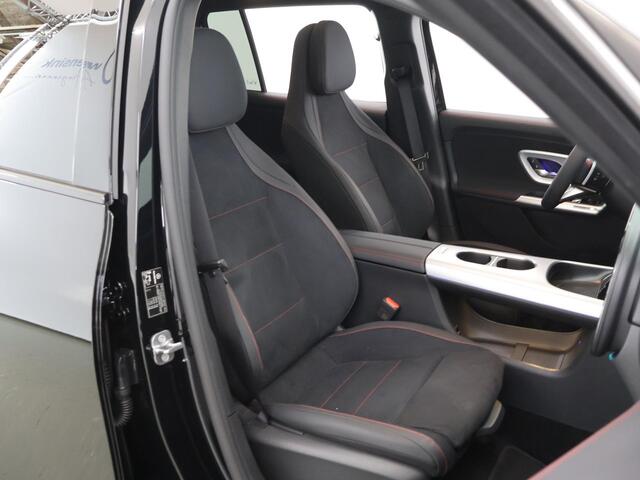 Mercedes-Benz GLB-Klasse 250+ Business Solution AMG 7p. 85.5 kWh | Premium Pakket | Trekhaak | 3e zitrij | Sportstoelen | Superscreen | Night |