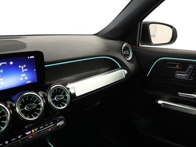 Mercedes-Benz GLB-Klasse 180 Star Edition 7p. | Trekhaak | Nightpakket | Parkeerpakket met 360°-camera | Keyless-Go comfortpakket | Inclusief 24 maanden MB Certified garantie voor Europa.