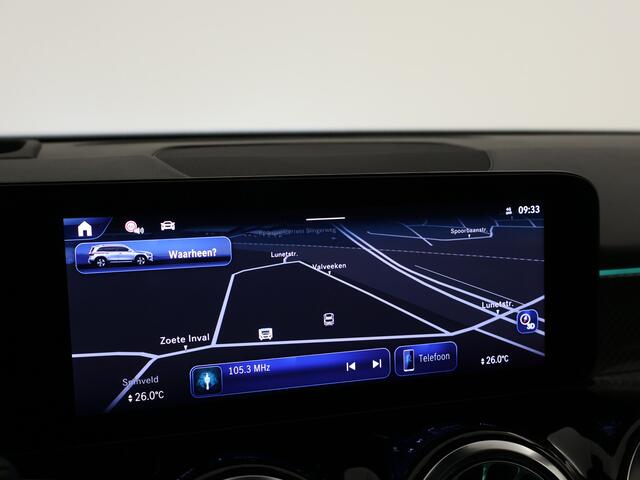 Mercedes-Benz GLB-Klasse 180 Star Edition 7p. | Trekhaak | Nightpakket | Parkeerpakket met 360°-camera | Keyless-Go comfortpakket | Inclusief 24 maanden MB Certified garantie voor Europa.