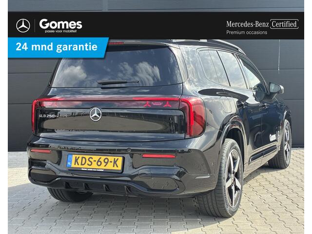 Mercedes-Benz GLB-Klasse 250+ Business Solution AMG 85.5 kWh | Premium Pakket | Night Pakket | Panoramadak | MBUX Superscreen | Adaptieve Cruise Control | Dodehoekassistent | Verkeersbordenassistent | Adaptieve Grootlichtassistent | AC Laadsysteem tot 22 kW | Elektrisch Verstelbare Stoelen + Memory | Stoelverwarming | Sfeerverlichting | Elektrische Achterklep | Achteruitrijcamera