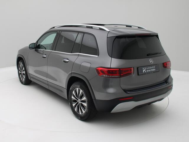 Mercedes-Benz GLB-Klasse 200 Premium Pano, Distronic, Memory, Burmester