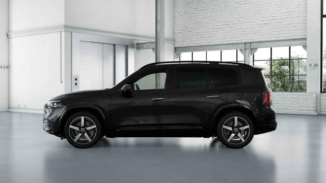 Mercedes-Benz GLB-Klasse 250+ Business Solution AMG 7p. 85.5 kWh | Trekhaak | Sportstoelen | Night Pakket | Panoramadak |