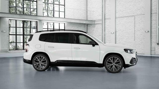 Mercedes-Benz GLB-Klasse 250+ Business Solution AMG 85.5 kWh | Panoramadak | Stoelverwarming | LED koplampen | Spiegelpakket | Achteruitrijcamera |