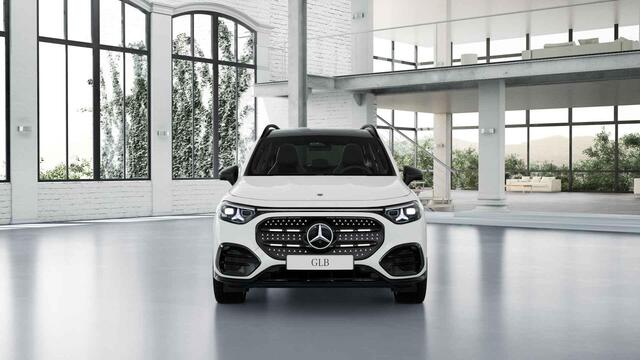 Mercedes-Benz GLB-Klasse 250+ Business Solution AMG 85.5 kWh | Panoramadak | Stoelverwarming | LED koplampen | Spiegelpakket | Achteruitrijcamera |