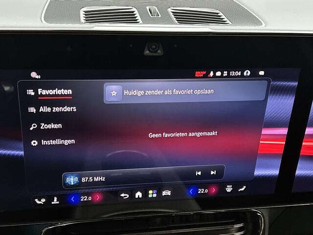 Mercedes-Benz GLB-Klasse 250+ Business Solution AMG 7p. 85.5 kWh | Premium Plus pakket | Winterpakket | Nightpakket | Sportstoelen Pakket | Vast panoramadak | Burmester® 3D surround sound | Massage functie | GUARD 360° | 19" vijfspaaks lichtmetalen AMG-velgen |