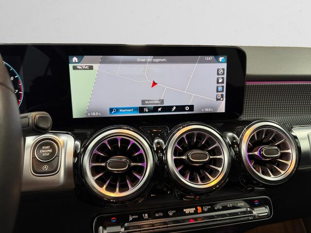 Mercedes-Benz GLB-Klasse 200 Business Solution Luxury Aut- Panoramadak, Carplay, Android Auto, Leder Interieur, Sfeerverlichting