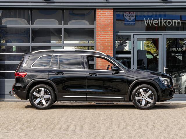 Mercedes-Benz GLB-Klasse 200 Premium | PANODAK | TREKHAAK | CAMERA |