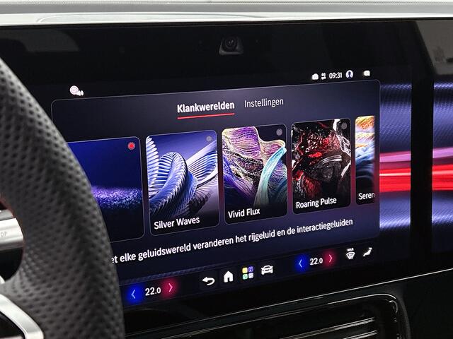Mercedes-Benz GLB-Klasse 200 Business Solution AMG 7p. 58 kWh | Premium pakket | Winterpakket | Nightpakket | Stoelenpakket | Trekhaak | Vast panoramadak | Massage functie | 19" vijfspaaks lichtmetalen AMG-velgen | GUARD 360° |