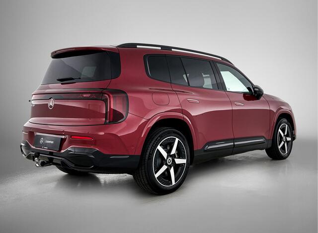 Mercedes-Benz GLB-Klasse 200 Business Solution AMG 7p. 58 kWh | Premium pakket | Nightpakket | Winterpakket | Sportstoelen | Trekhaak | Vast panoramadak | Massage functie | GUARD 360° | 19" vijfspaaks lichtmetalen AMG-velgen |