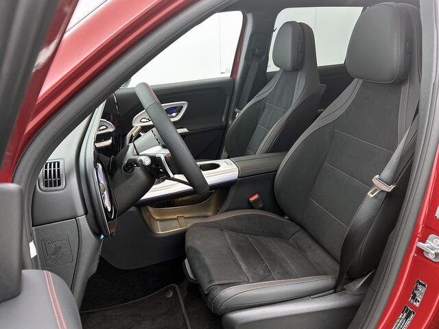 Mercedes-Benz GLB-Klasse 200 Business Solution AMG 7p. 58 kWh | Premium pakket | Nightpakket | Winterpakket | Sportstoelen | Trekhaak | Vast panoramadak | Massage functie | GUARD 360° | 19" vijfspaaks lichtmetalen AMG-velgen |