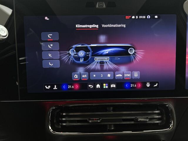 Mercedes-Benz GLB-Klasse 200 Business Solution AMG 7p. 58 kWh | Premium pakket | Winterpakket | Nightpakket | Sportstoelen pakket | Trekhaak | Vast panoramadak | 19" vijfspaaks lichtmetalen AMG-velgen | GUARD 360°|