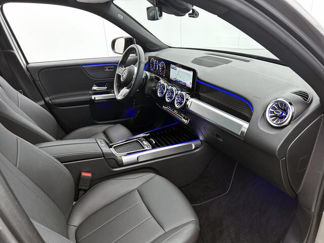 Mercedes-Benz GLB-Klasse 200 Star Edition LIMITED Panoramadak l Keyless l Trekhaak l Navigatie l Stoelverwarming l Sfeerverlichting l Leder l Achteruitrijcamera Inclusief 24 maanden MB Certified garantie voor Europa.