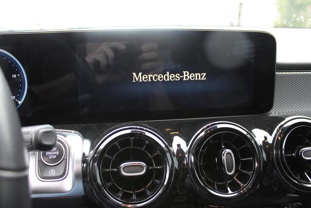 Mercedes-Benz GLB-Klasse 200 Business Solution