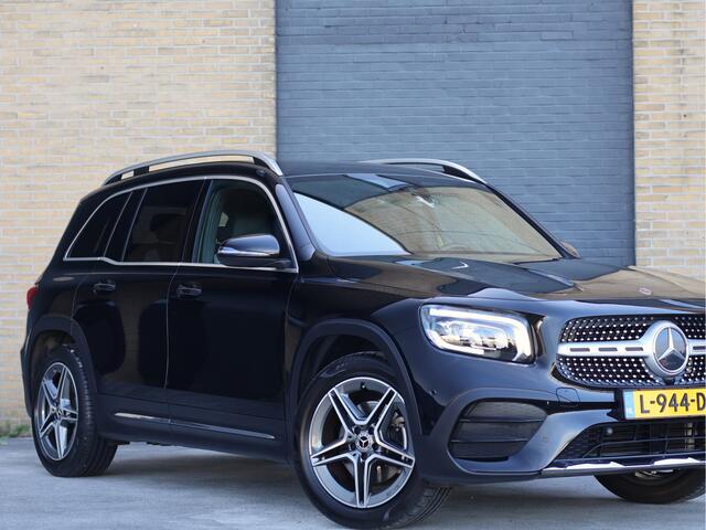 Mercedes-Benz GLB-Klasse 200 Business Solution AMG Automaat | Haak | Stoelverwarming
