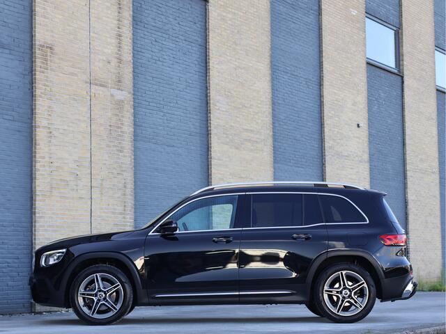 Mercedes-Benz GLB-Klasse 200 Business Solution AMG Automaat | Haak | Stoelverwarming