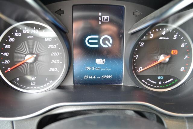 Mercedes-Benz GLC-KLASSE 300E AMG 4MATIC|BURMESTER|NAVI|TREKHAAK