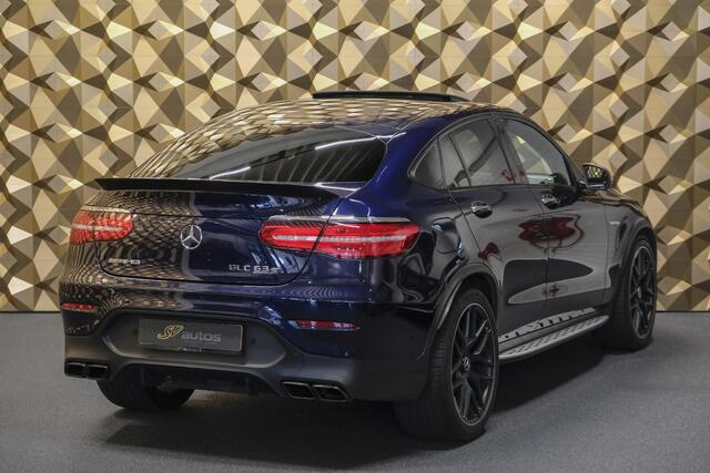 Mercedes-Benz GLC-KLASSE Coupé GLC63s AMG 4MATIC+ Keramisch Schuifdak Distronic+ Burmester Luchtvering Trekhaak Head-up VOL VOL VOL!!!