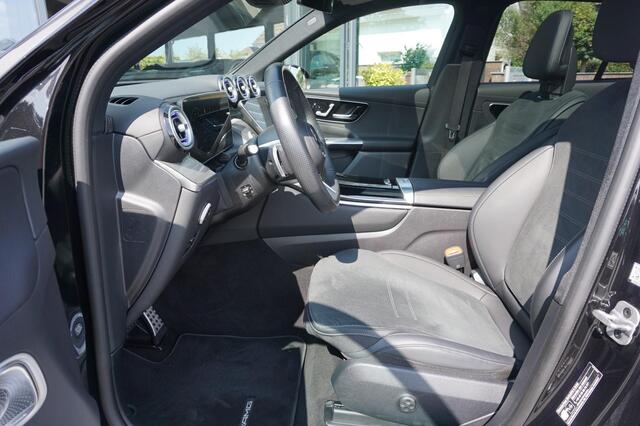 Mercedes-Benz GLC-KLASSE 400e 4MATIC AMG Line Distronic Trekhaak Panoramada