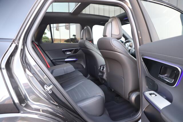 Mercedes-Benz GLC-KLASSE 400e AMG 381PK 4-Matic | Distronic | Pano | Keyles-go | Memory | Sfeerverlichting | Trekhaak | Multi-beam | 2023.