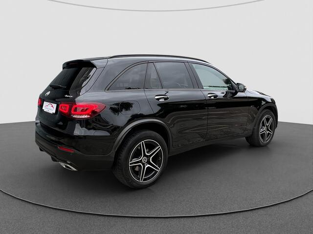 Mercedes-Benz GLC-KLASSE 300e 4MATIC | AMG | Night Pack | Pano | Leder | Trekhaak